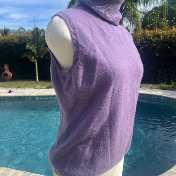 Cashmere Purple Turtleneck sleeveless Sweater medium-large - Picture 2 of 8